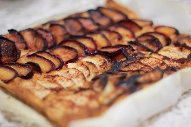 burnt food - plum and apple tart
