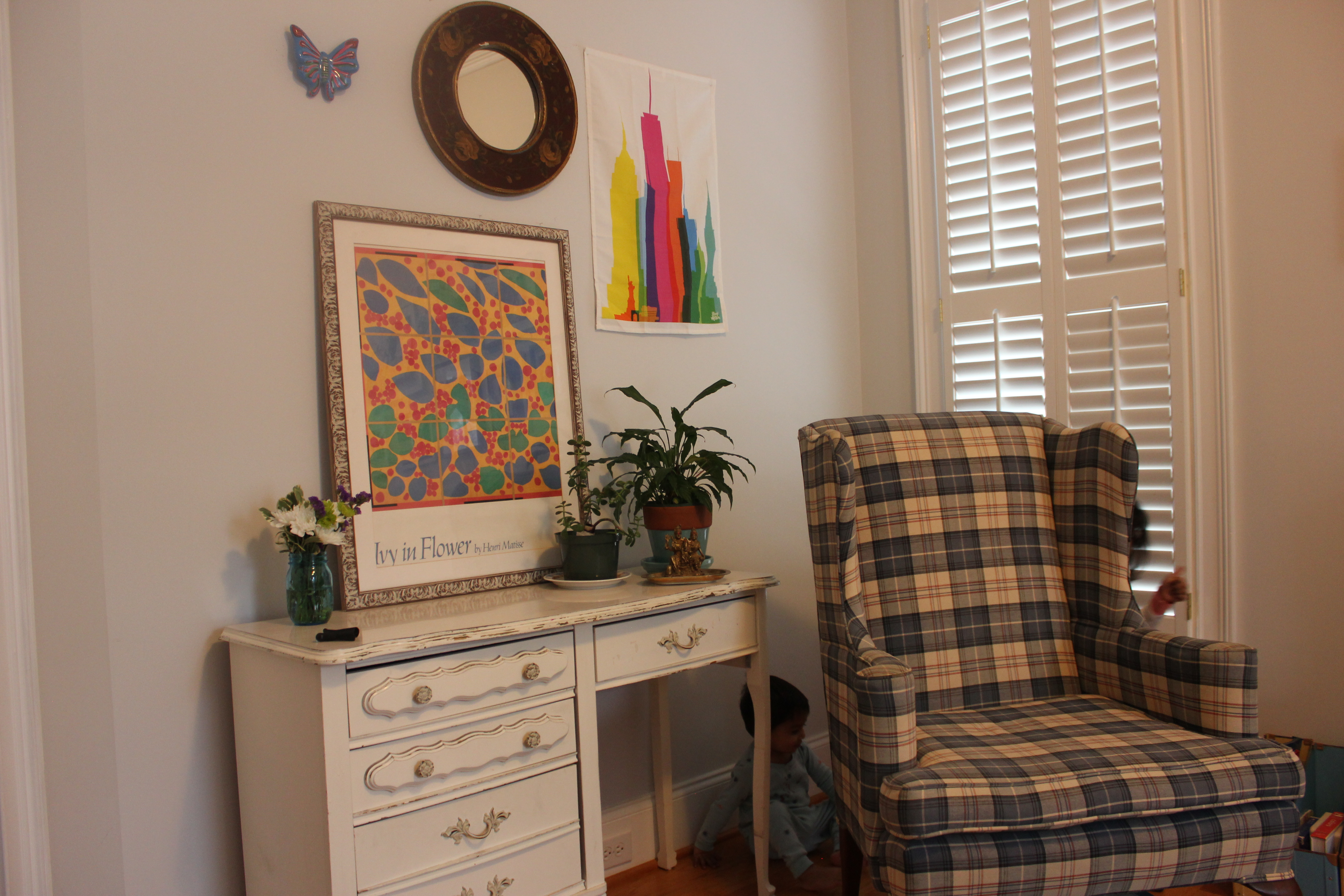 Vintage Vanity Makeover. Furniture